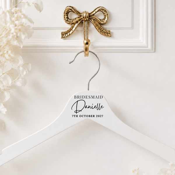 Percha de madera personalizada para damas de honor