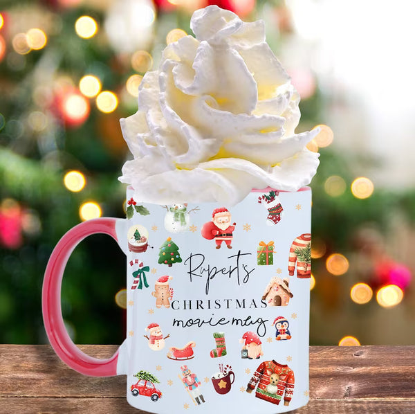 Taza de película navideña, taza de café navideño con chocolate caliente, taza navideña con nombre personalizado