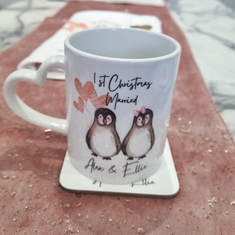 Taza y posavasos de pingüino personalizados