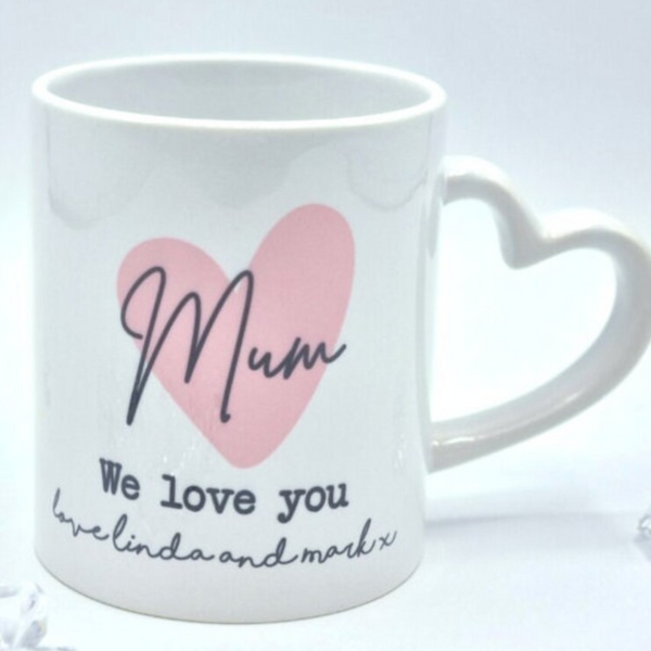 Regalo personalizado de taza con asa de corazón para madres