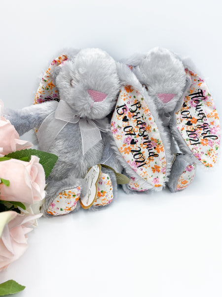Conejito gris pequeño personalizado para niñas de flores